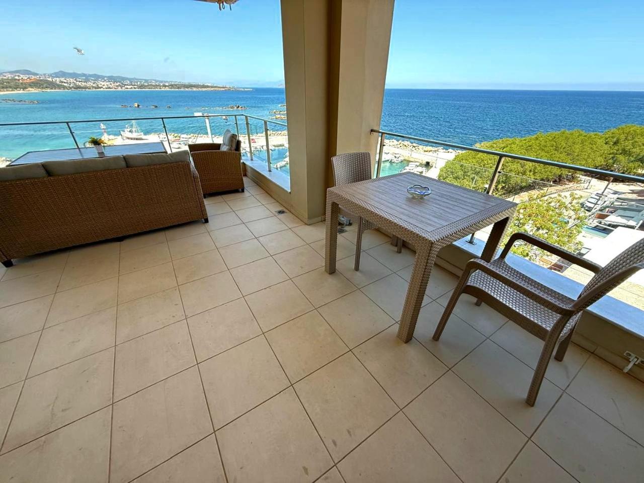 Appartement Panoramic Sea View à La Canée Extérieur photo